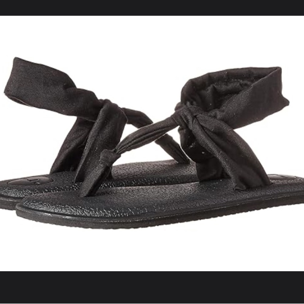 Sonuk black Yoga Sling Ella size 6